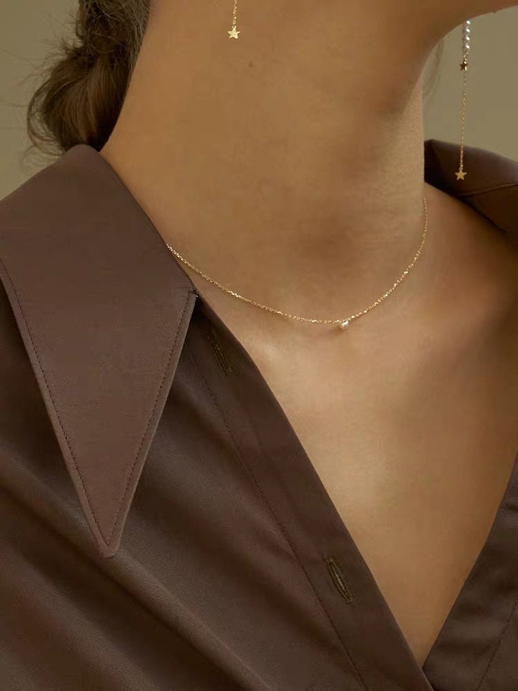 Zierlicher Perlen-Choker, mehrlagige Perlenkette, baumelnde einfache Perlenkette für den Alltag, einzelne zierliche Perle, minimalistische einfache Kettenhalskette