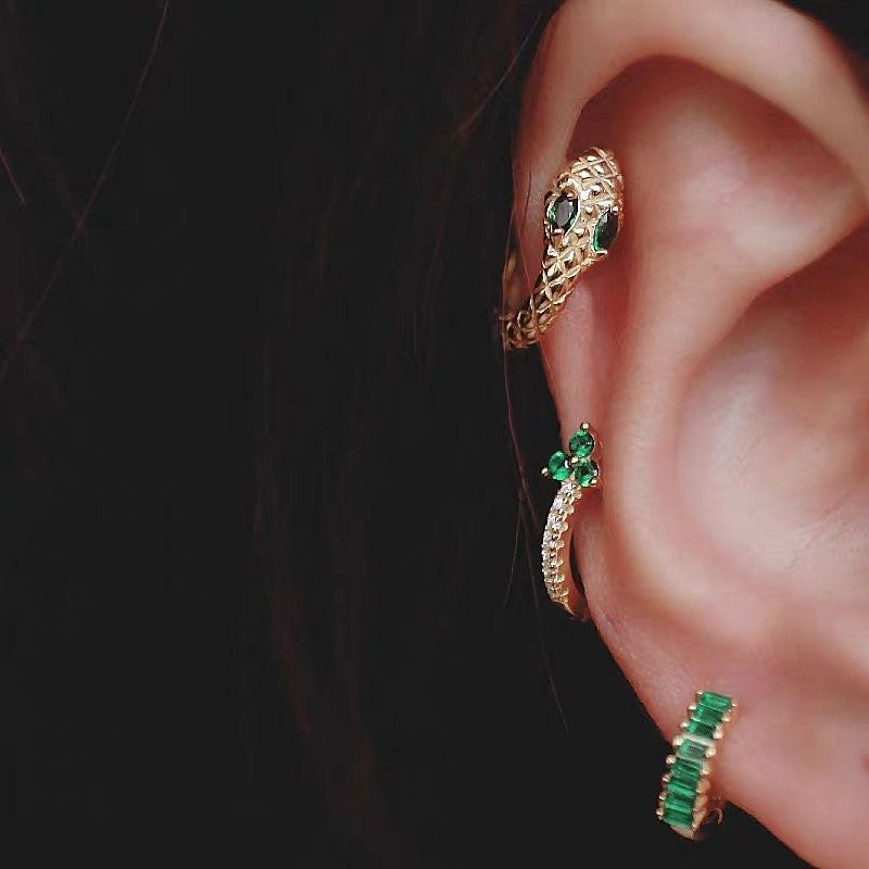 Snake Conch Hoop Earrings - 18k gold plated