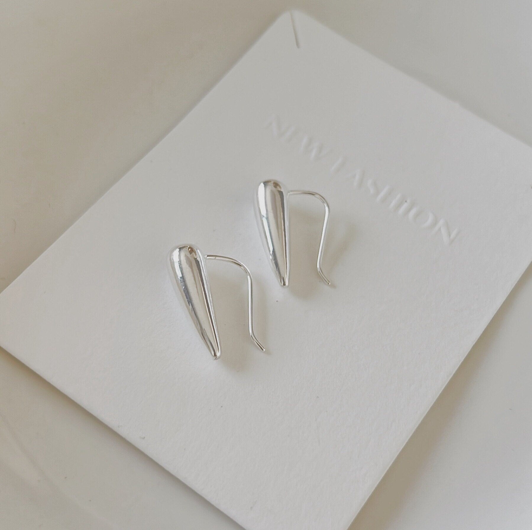 Sterling Silver Ear Climber Ear Crawlers Ear Sweep Water drop Earring Smooth Calligraphy Swoop Open Earrings Minimalist Drop Dangle Earrings